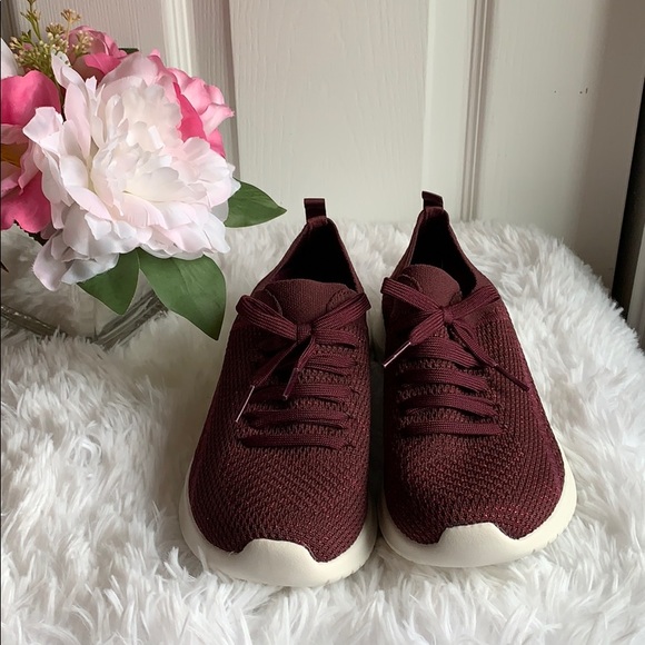 skechers knit stretch